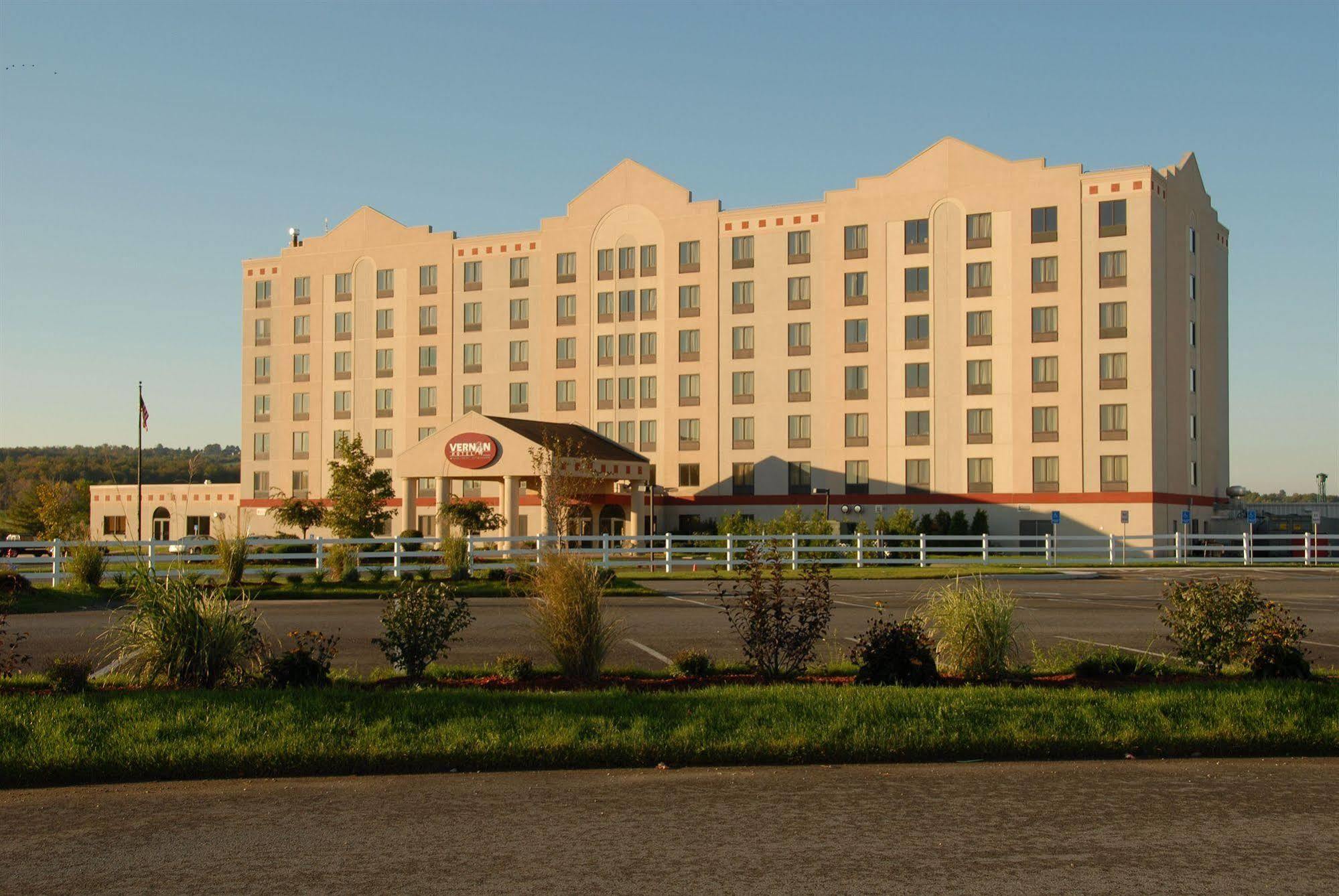 Vernon Downs Casino And Hotel Extérieur photo
